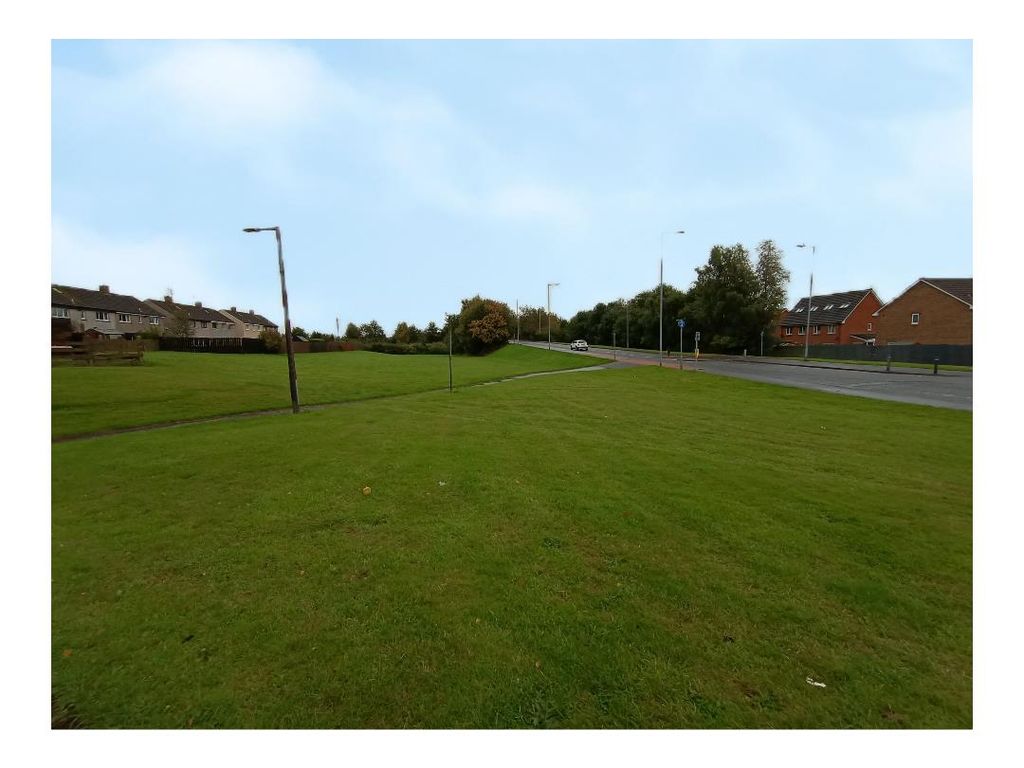 2 bed terraced house for sale in Hardthorn Road, Dumfries DG2, £78,000