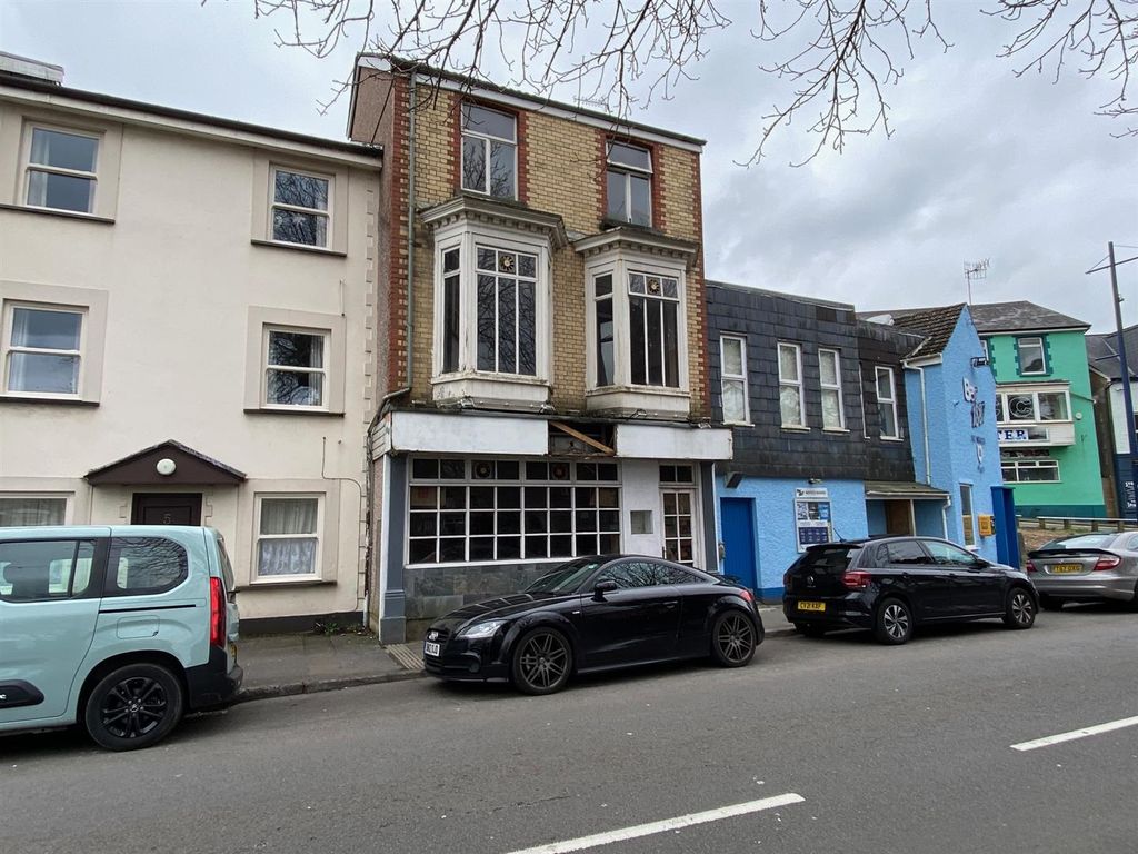 Restaurant/cafe for sale in Mumbles Road, Mumbles, Swansea SA3, £285,000