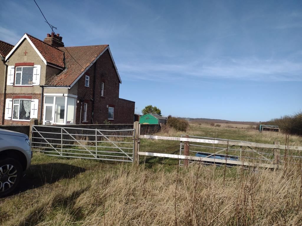 Land for sale in Crofts Hill, Flamborough, Bridlington YO15, £450,000