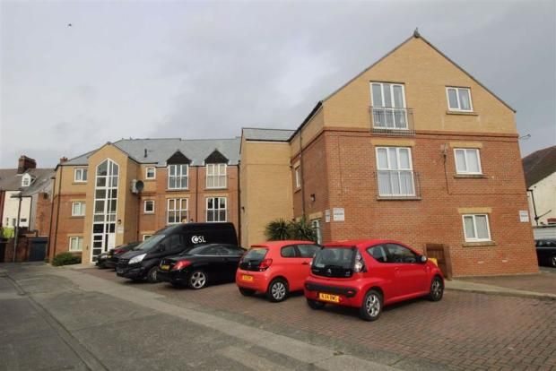 2 bed flat for sale in Victoria Mews, Whitley Bay NE26, £115,000