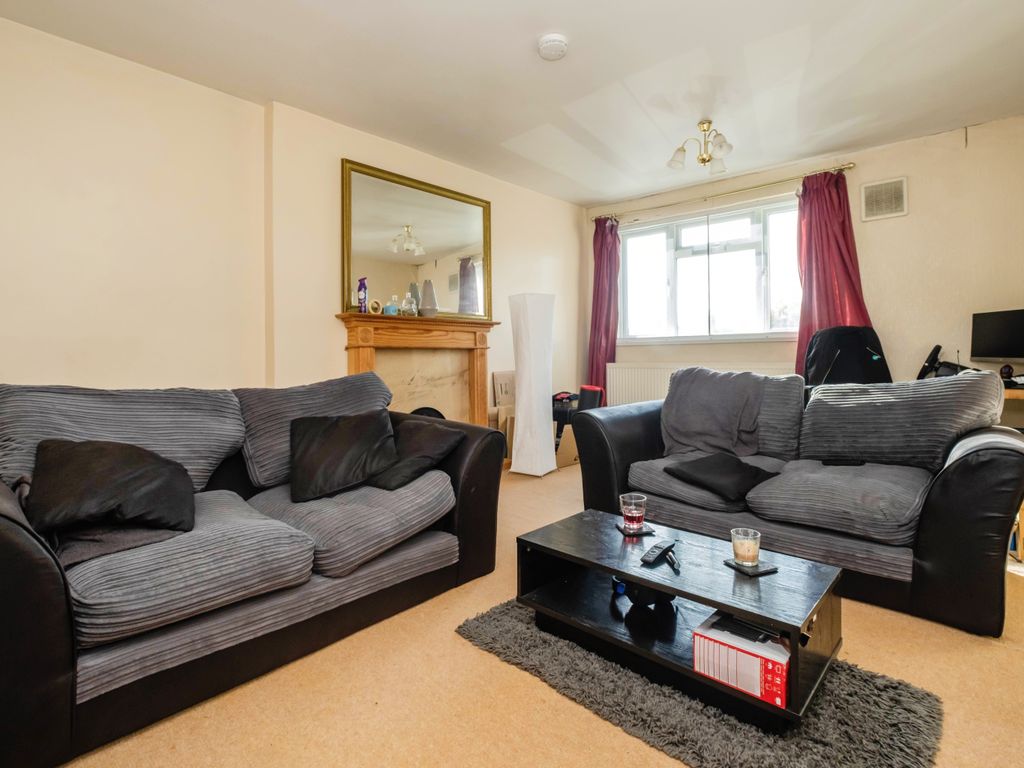 2 bed maisonette for sale in 15 Mere Green Road, Birmingham B75, £160,000