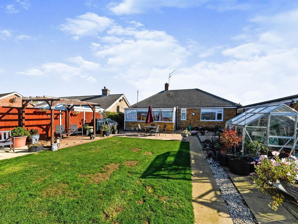 2 bed detached bungalow for sale in Recreation Drive, Southery, Downham Market PE38, £165,000