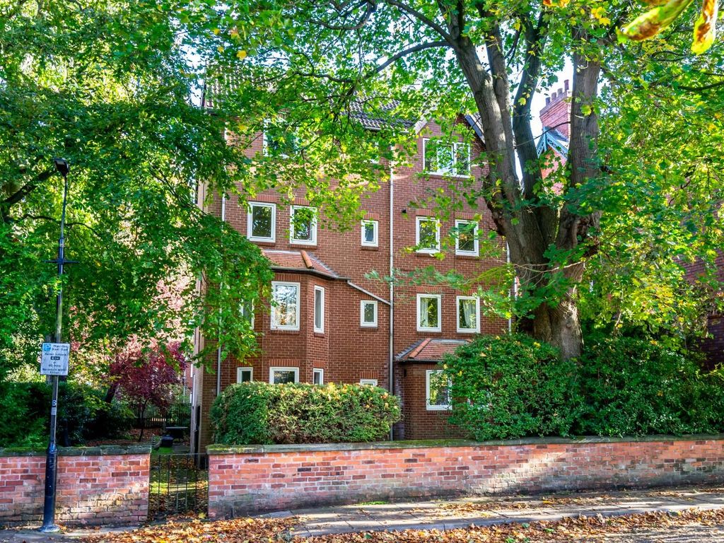 2 bed flat for sale in Sykes Close, St. Olaves Road, York YO30, £280,000