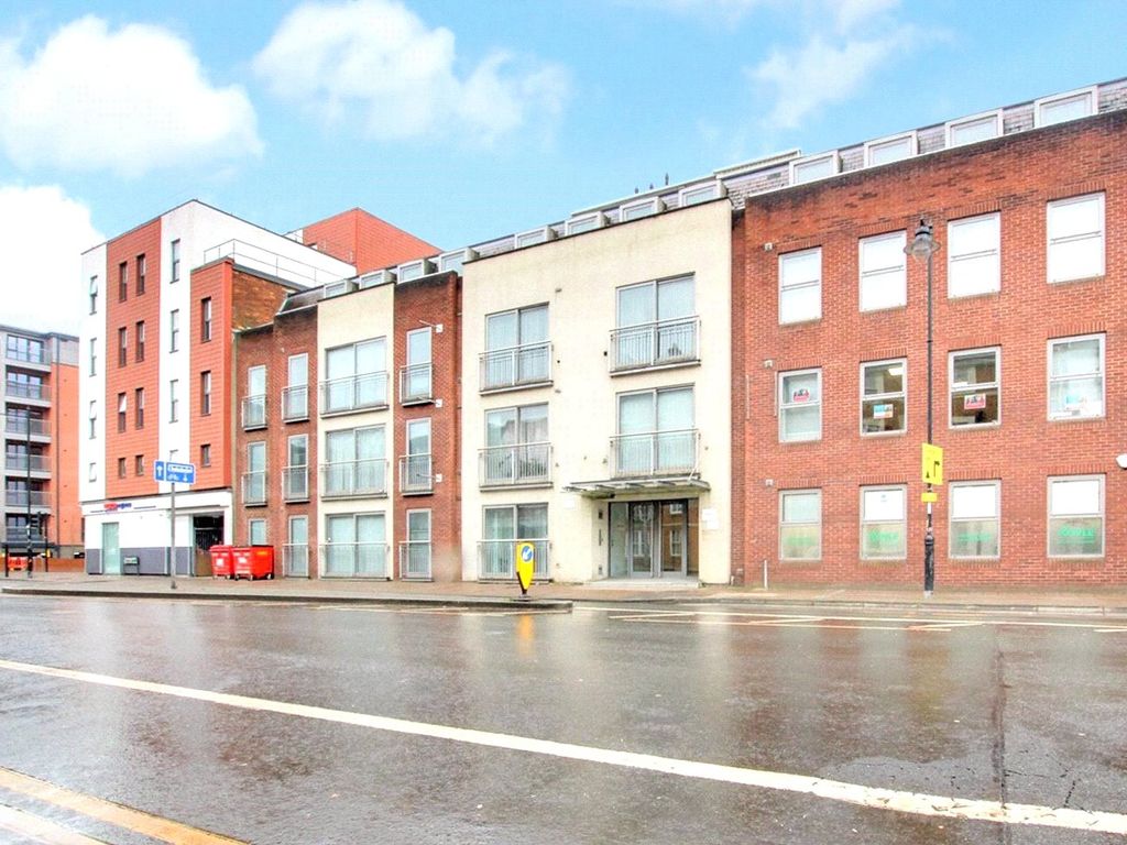 1 bed flat for sale in London Street, Reading, Berkshire RG1, £195,000