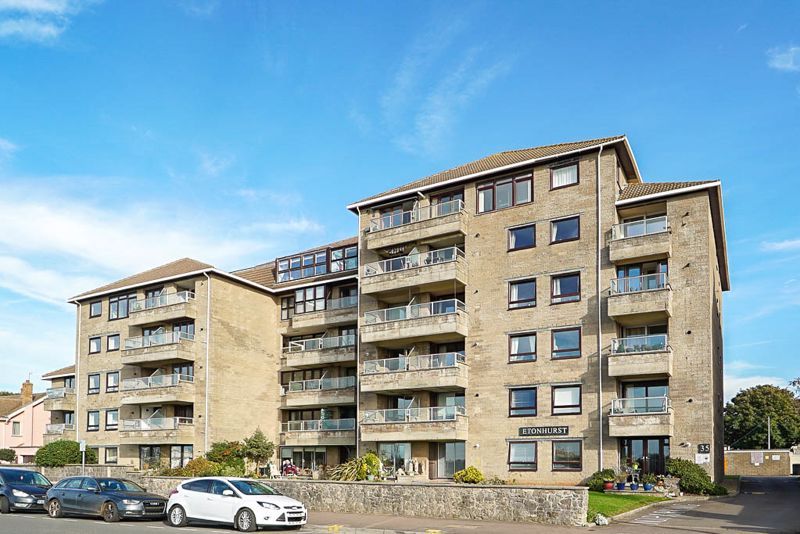 2 bed flat for sale in Beach Road, Weston-Super-Mare BS23, £254,950