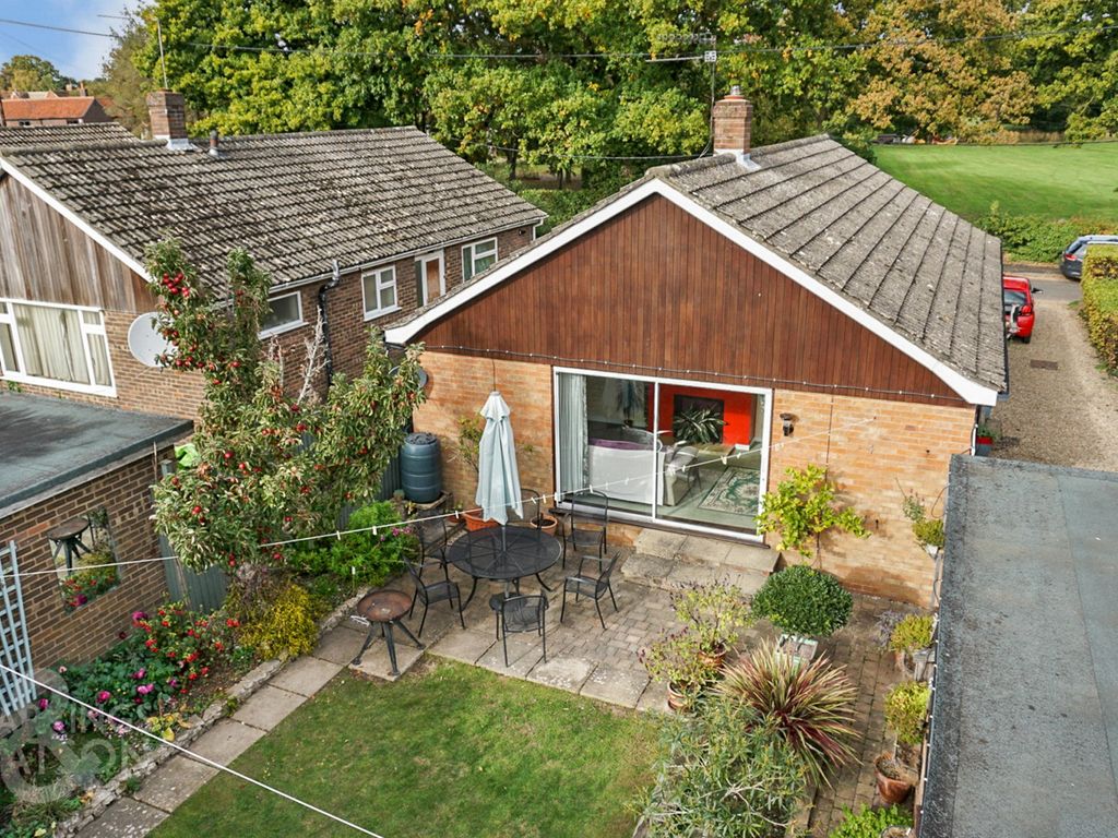 2 bed detached bungalow for sale in Post Office Road, Little Plumstead, Norwich NR13, £275,000