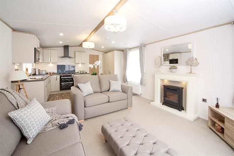 2 bed mobile/park home for sale in Craigielands Park, Beattock, Moffat DG10, £64,995