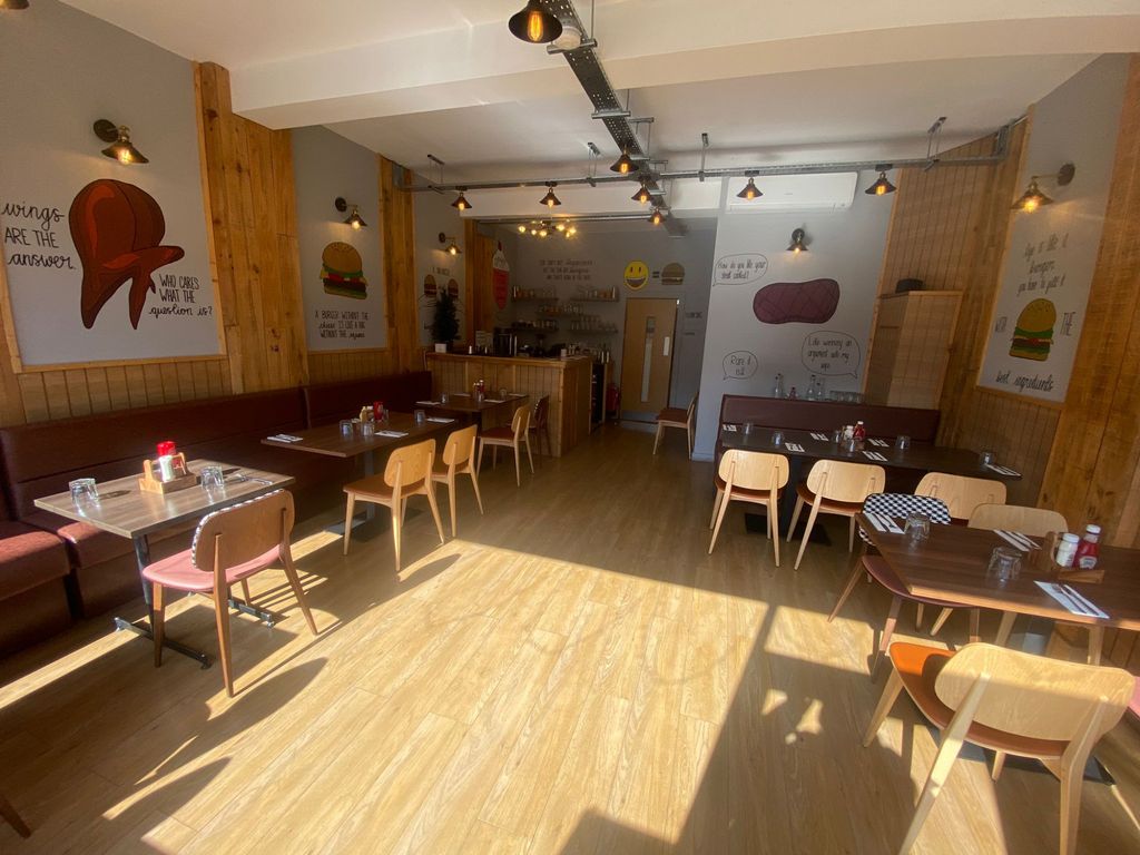 Restaurant/cafe for sale in Main Parade, Hertfordshire WD3, £120,000