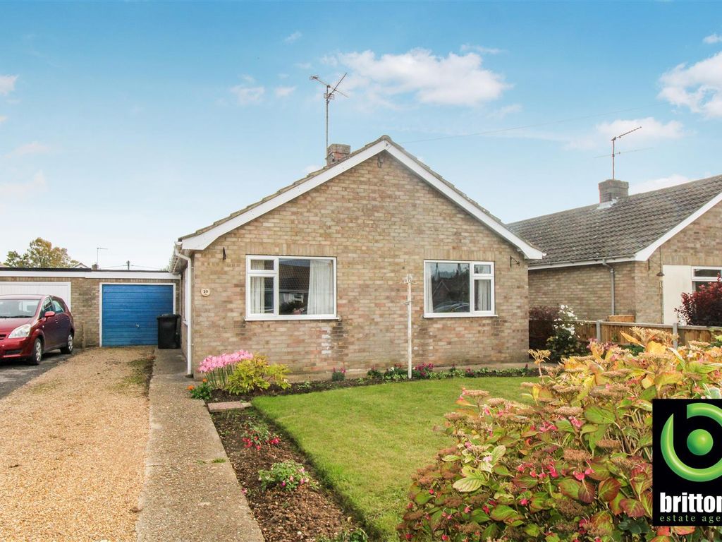 3 bed detached bungalow for sale in Orchard Road, St. Germans, King's Lynn PE34, £210,000