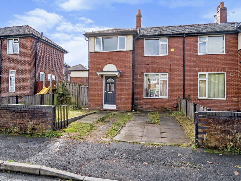 2 bed semi-detached house for sale in Monks Lane, Bolton BL2, £100,000