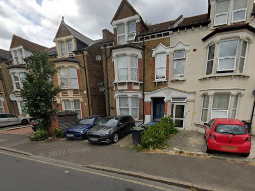 2 bed flat for sale in Cameron Road, Croydon CR0, £275,000