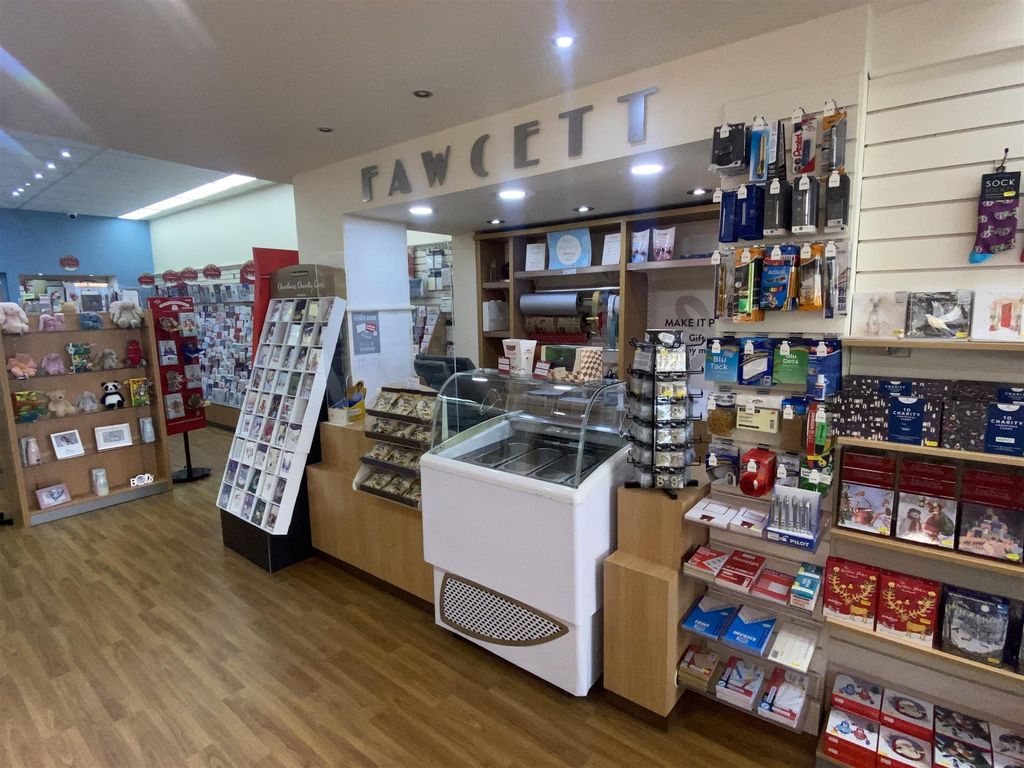 Commercial property for sale in Gifts & Cards HD6, West Yorkshire, £39,950