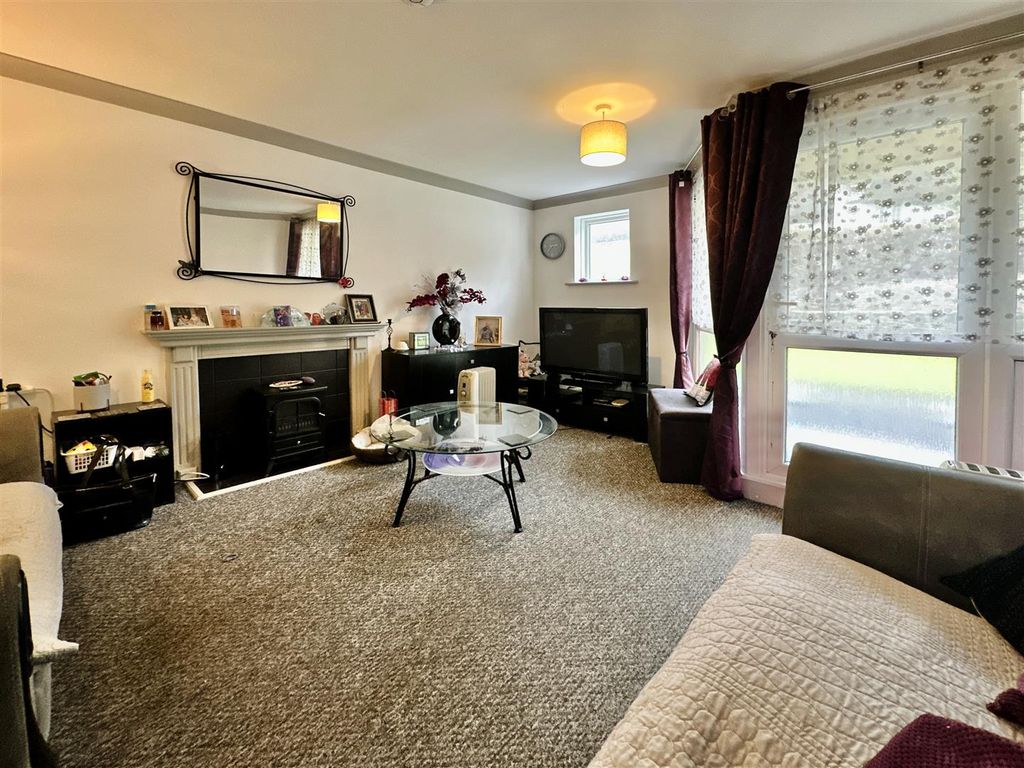 1 bed flat for sale in Milton Street, Brixham TQ5, £139,950