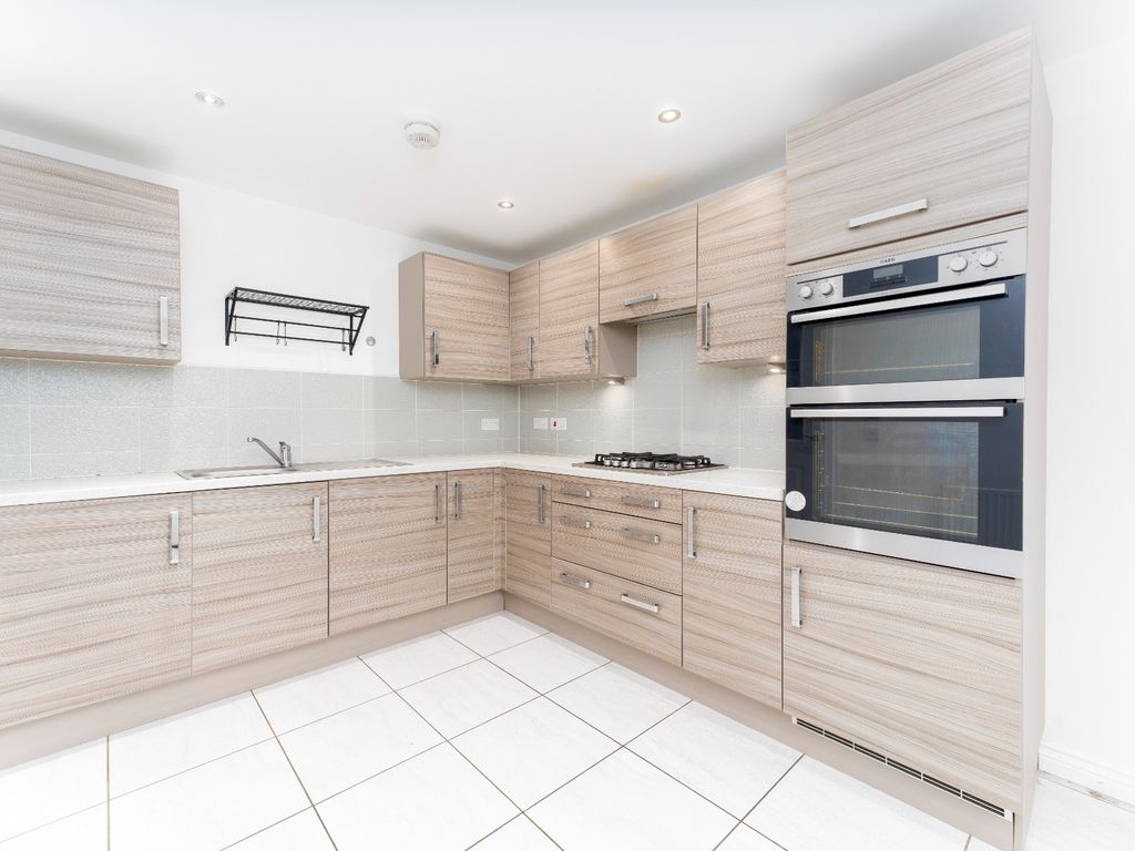 3 bed detached house for sale in Ravenscliff Road, Motherwell, Lanarkshire ML1, £225,000