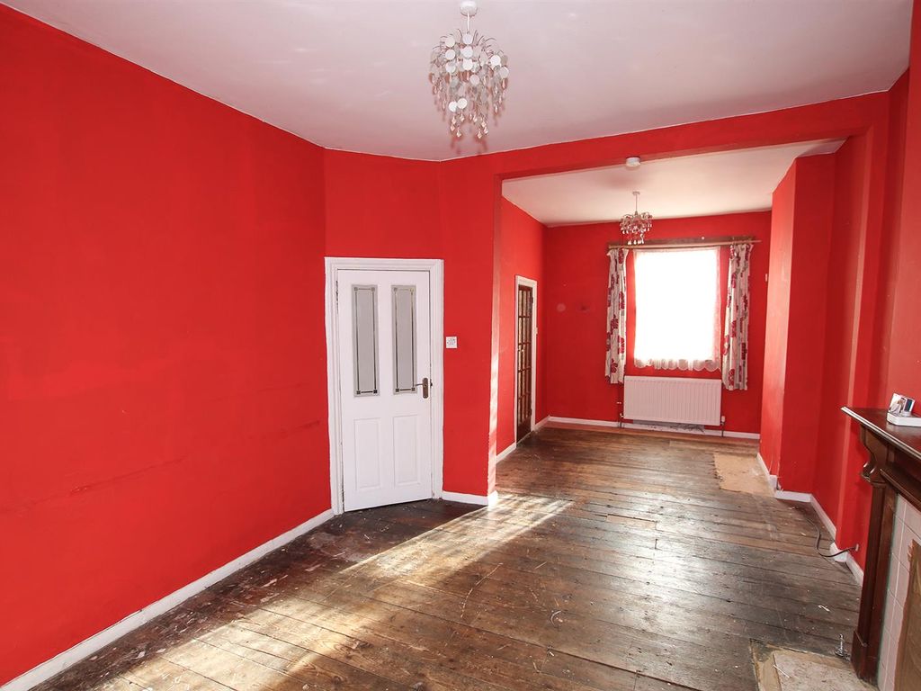 3 bed terraced house for sale in Lisburn Road, Newmarket CB8, £210,000