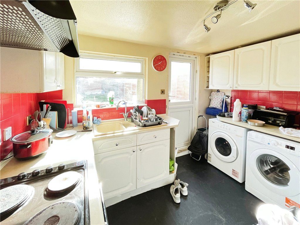 2 bed terraced house for sale in Chapel Street, Newport, Isle Of Wight PO30, £160,000