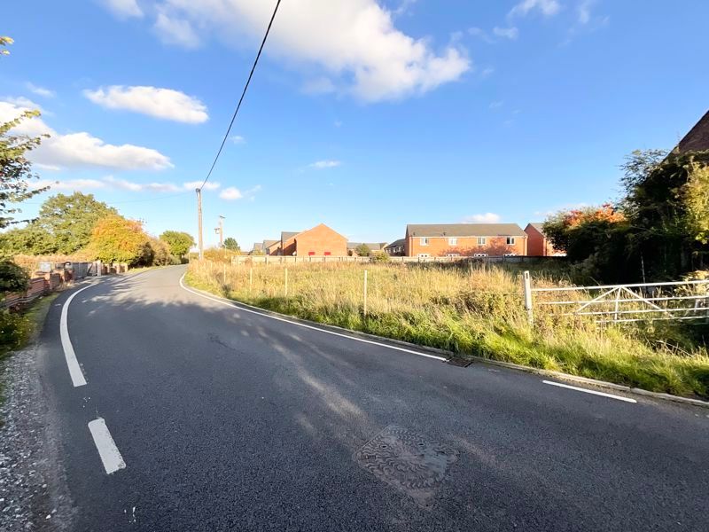 Land for sale in Stoneley Road, Crewe, Cheshire CW1, £140,000