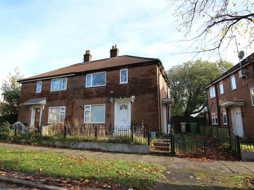 1 bed flat for sale in Tattersall Avenue, Bolton BL1, £62,950