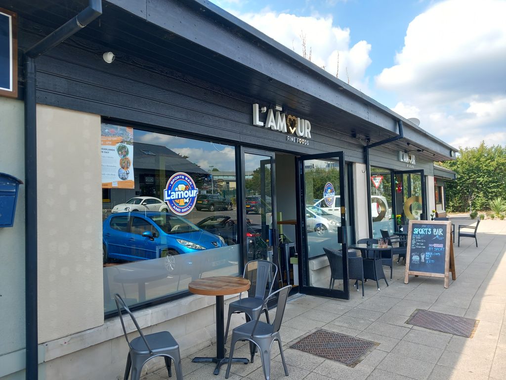 Restaurant/cafe for sale in District Centre Broadlands, Bridgend CF31, £59,995
