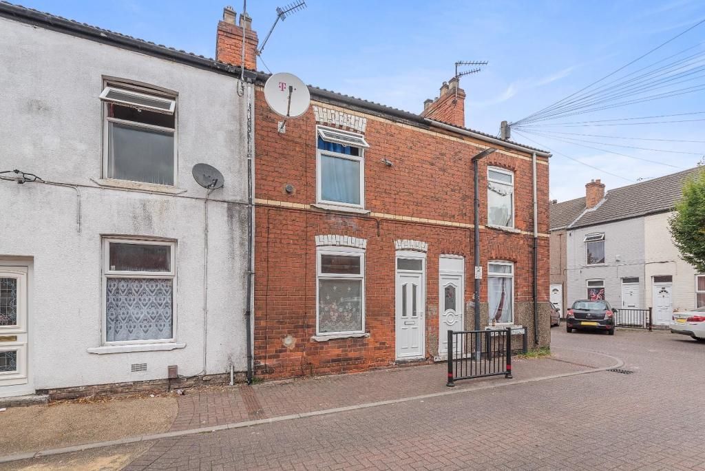 3 bed terraced house for sale in Percival Street, Scunthorpe DN15, £89,000