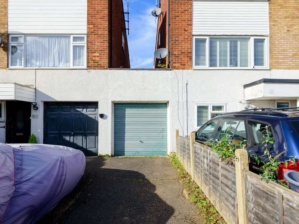 Parking/garage for sale in Borkwood Park, Orpington, Kent BR6, £30,000