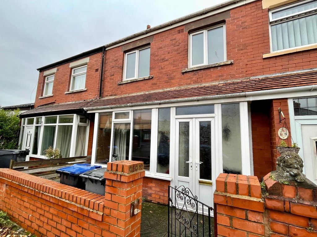 3 bed property for sale in Nuttall Road, Blackpool FY1, £90,000