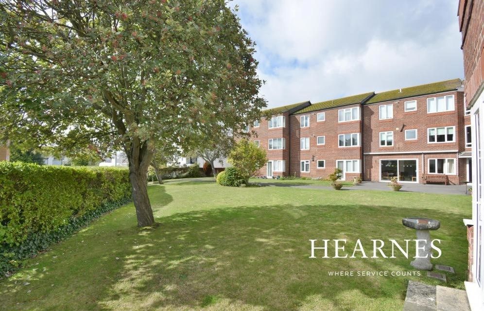 1 bed flat for sale in 12 Mount Pleasant Road, Poole BH15, £99,950