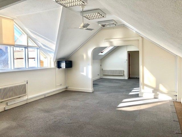 Office for sale in Newmarket Road, Cambridge CB5, £1,000,000