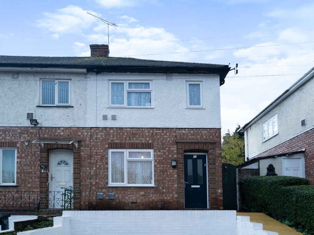 3 bed end terrace house for sale in Belgrave Boulevard, Leicester LE4, £260,000