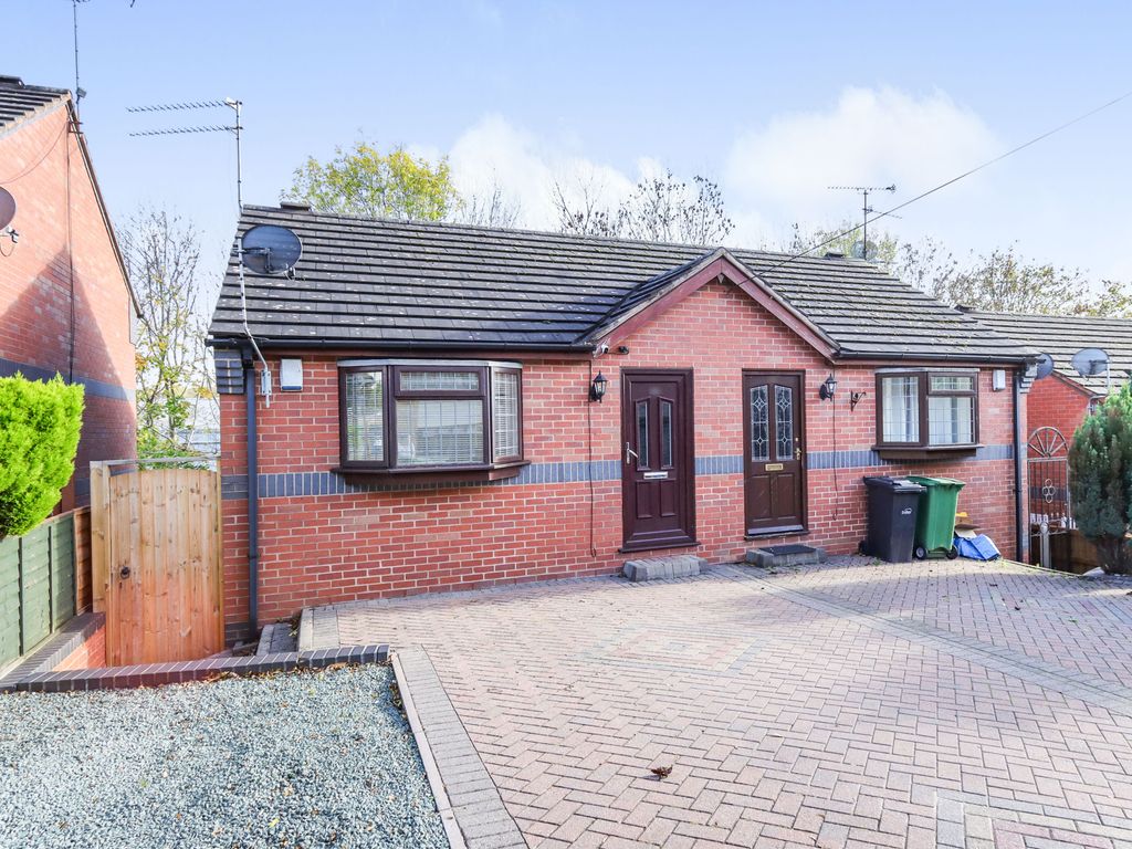 3 bed semi-detached house for sale in Stour Hill, Brierley Hill DY5, £180,000