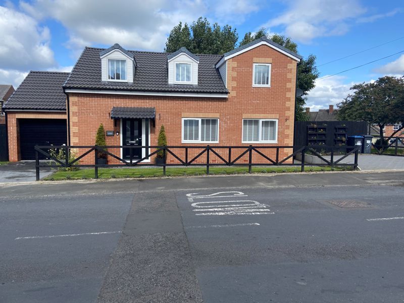 3 bed detached house for sale in Stanley DH9, £230,000