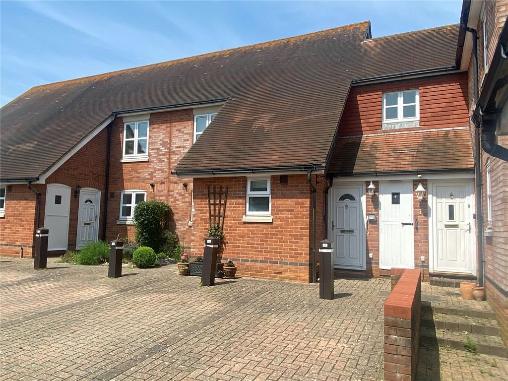 2 bed maisonette for sale in Anchorage Way, Lymington, Hampshire SO41, £245,000