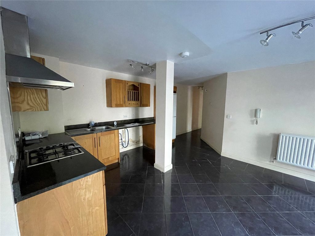 2 bed flat for sale in Brook Street, Derby DE1, £85,000