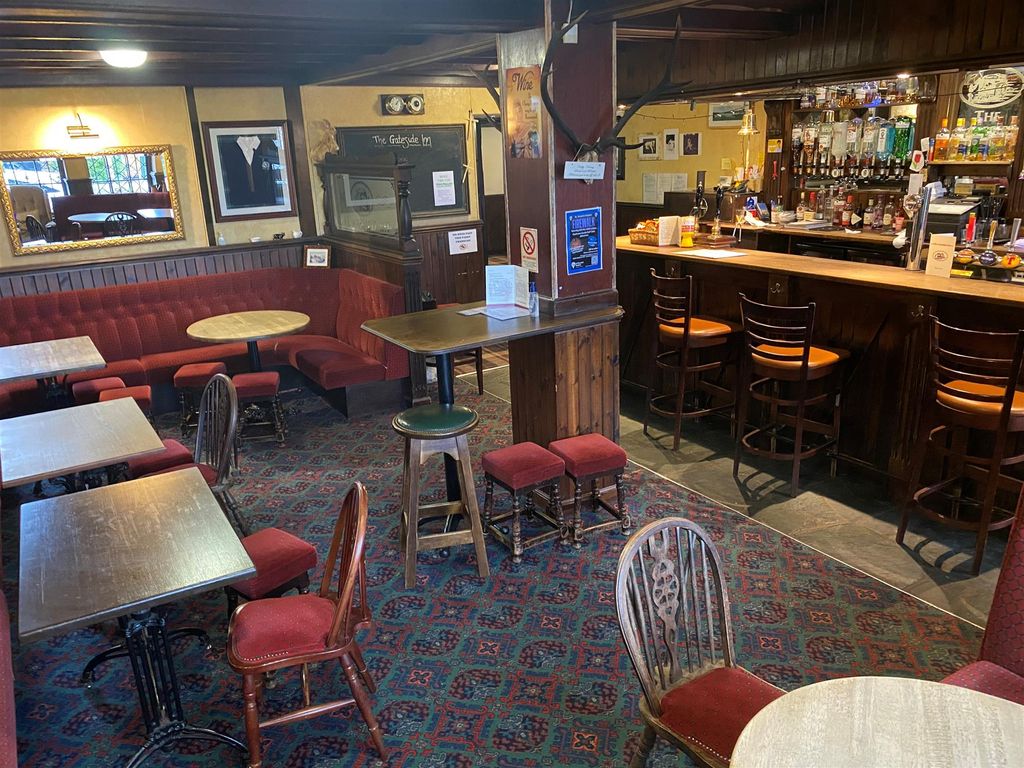 Pub/bar for sale in KA15, Gateside, Ayrshire, £370,000