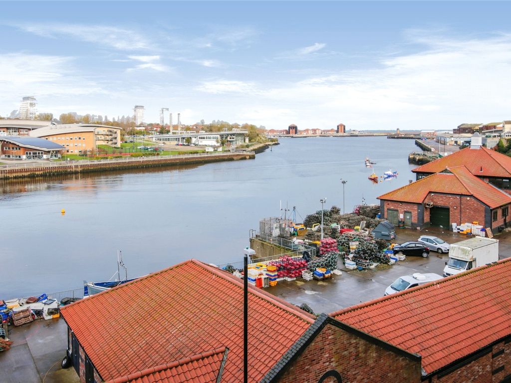 2 bed flat for sale in River View, Low Street, Sunderland, Tyne And Wear SR1, £50,000