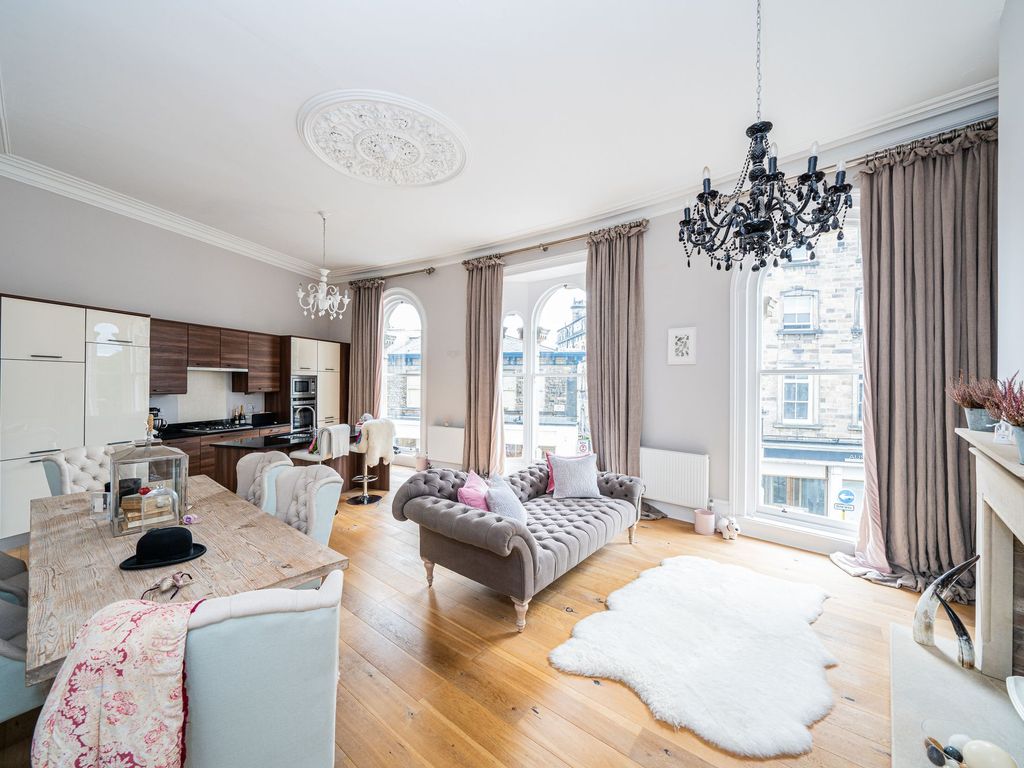 1 bed flat for sale in Prospect Crescent, Harrogate HG1, £287,500