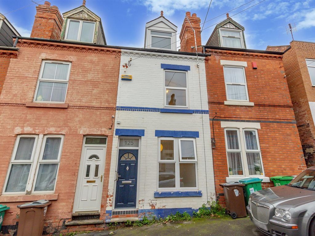 2 bed terraced house for sale in Harcourt Road, Forest Fields, Nottingham NG7, £140,000