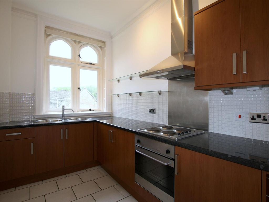 2 bed flat for sale in Brockhampton Park, Brockhampton, Cheltenham GL54, £260,000