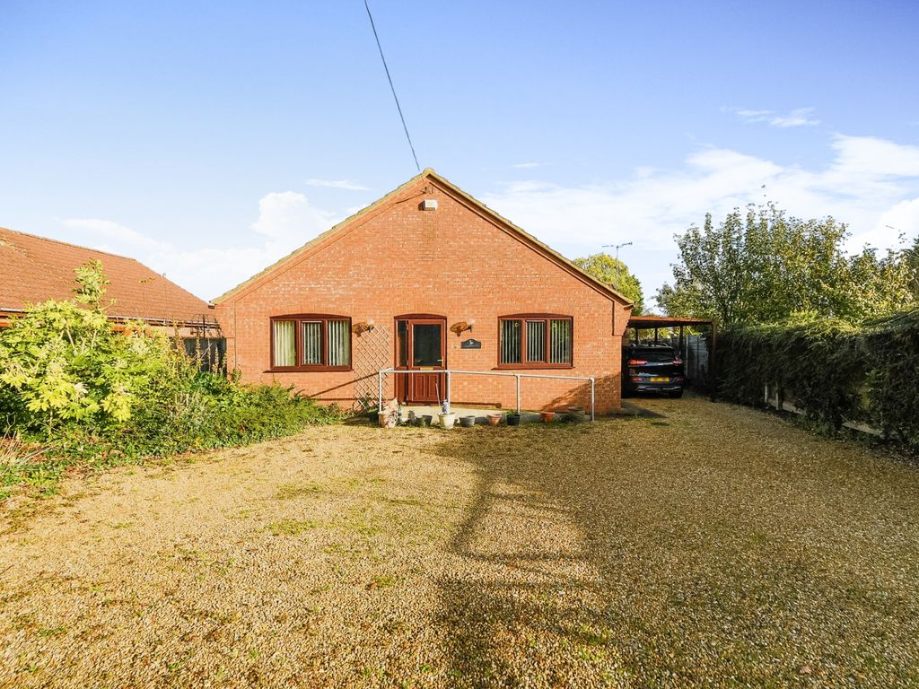 3 bed bungalow for sale in Church Way, Tydd St. Mary, Wisbech PE13, £295,000