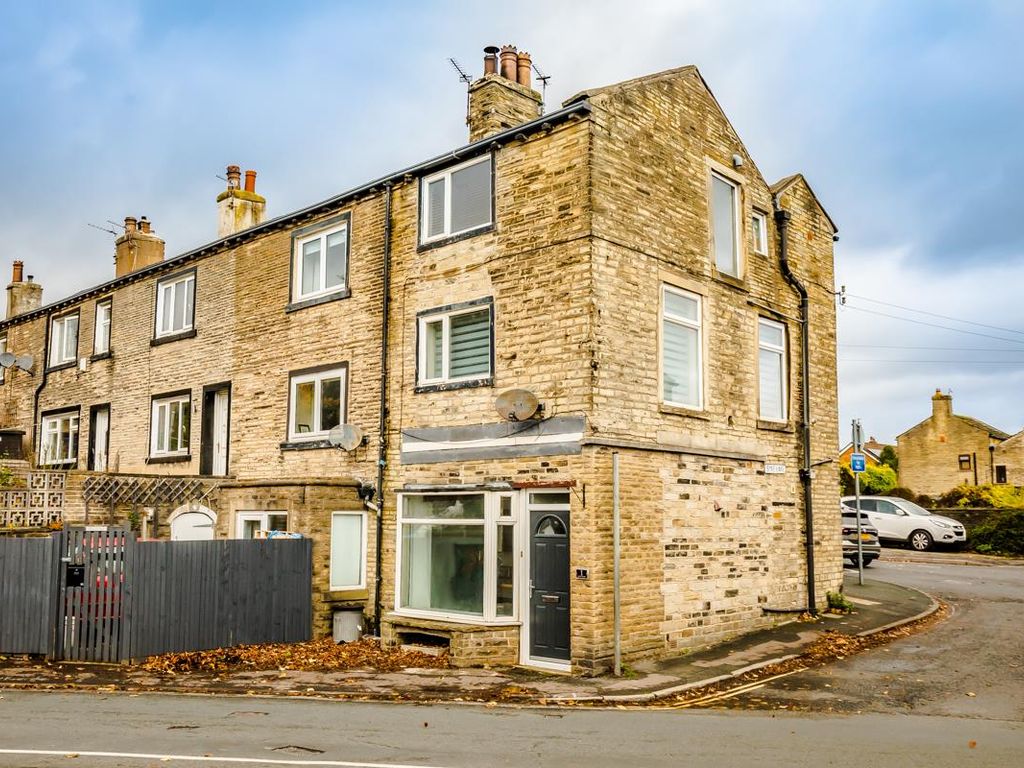 1 bed end terrace house for sale in Leeds Road, Hipperholme, Halifax HX3, £95,000