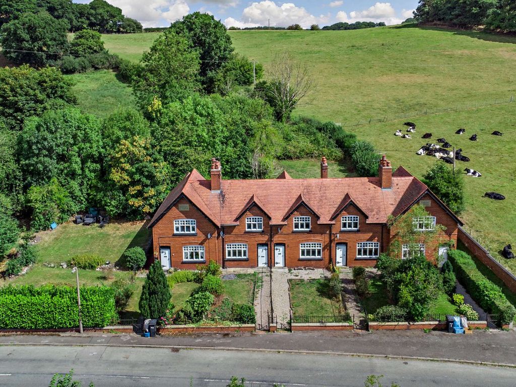2 bed terraced house for sale in Rhyd Y Goleu, Rhosesmor, Mold, Flintshire CH7, £160,000