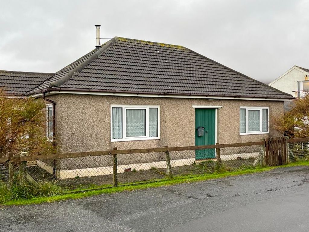 2 bed detached bungalow for sale in Scalpay, Isle Of Scalpay HS4, £95,000