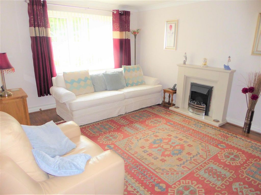 4 bed detached house for sale in Cwm Felin, Blackmill, Bridgend. CF35, £299,500
