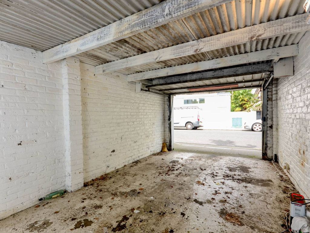 Parking/garage for sale in Cathcart Road, Chelsea, London SW10, £215,000