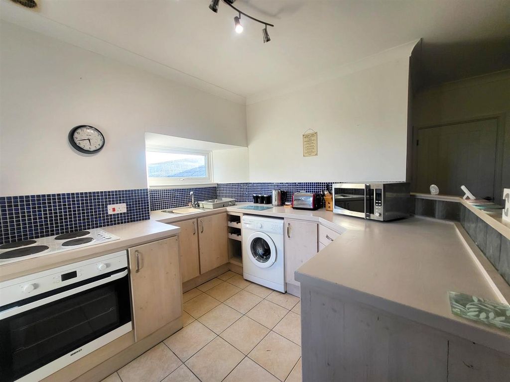 2 bed flat for sale in Chapel Hill, Bolingey, Perranporth TR6, £285,000