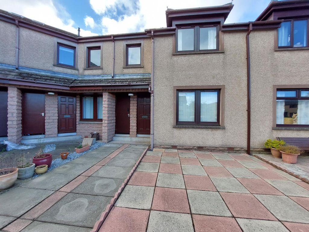 2 bed terraced house for sale in Nursery Crescent, Montrose DD10, £125,000