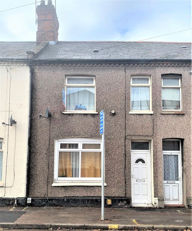 2 bed terraced house for sale in North Clive Street, Grangetown, Cardiff CF11, £190,000
