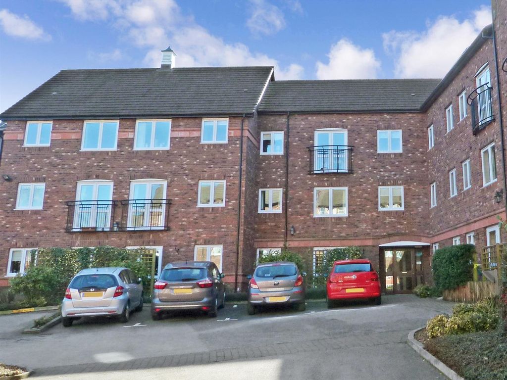 1 bed flat for sale in Beatty Court, Holland Walk, Nantwich CW5, £110,000