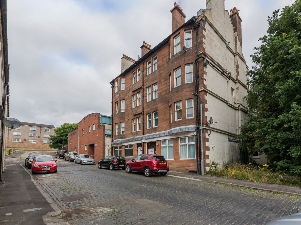 1 bed flat for sale in Flat 3/2, 12 William Street, Paisley PA1, £52,000