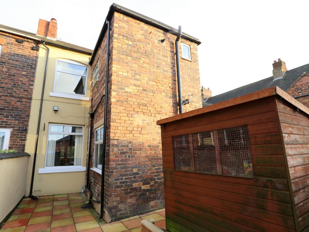 3 bed terraced house for sale in Cemetery View, Longton ST3, £137,500